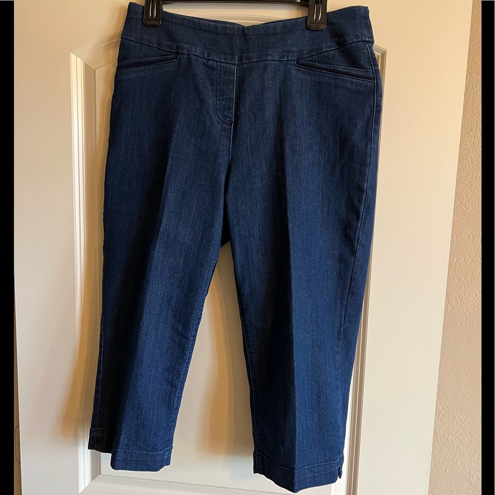 Women’s Westbound Denim Pull-on Capris Size 10